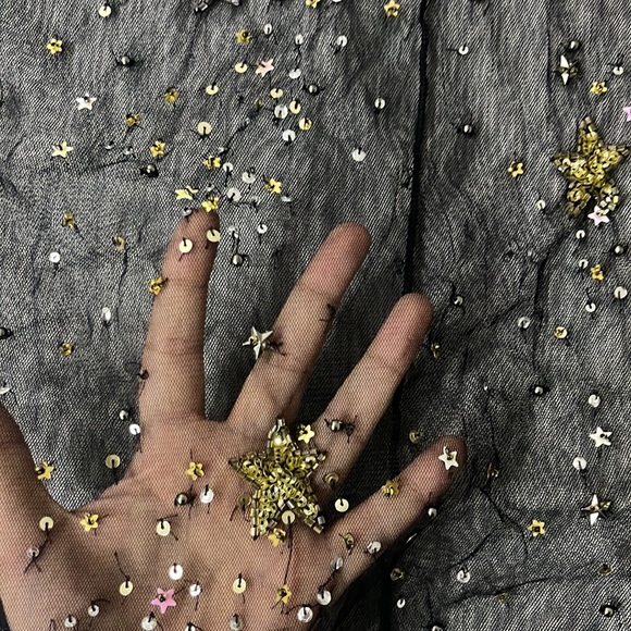 🌸 TOPSHOP Sheer Sequins top - S - Picture 3 of 4